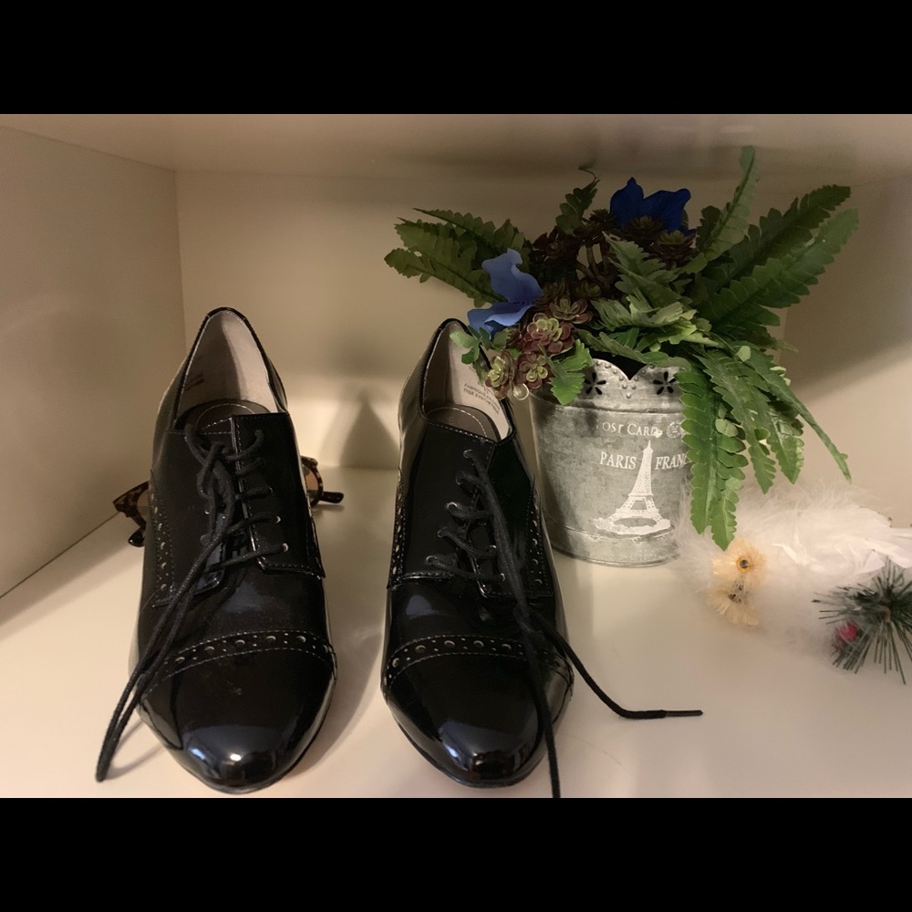 !SALE! saks 5th avenue high heeled booties